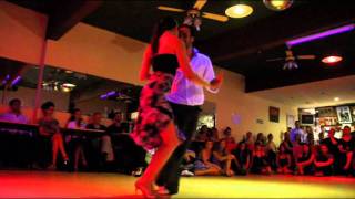 PABLO RODRIGUEZ Y NATASHA LEWINGER EN LA MILONGA 10 (MILONGA)