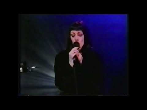 EVE GALLAGHER Last Night I Stopped Loving You LIVE and ACOUSTIC