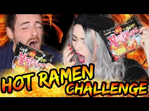 EXTREME SPICY HOT RAMEN CHALLENGE -  Valentina Ricci