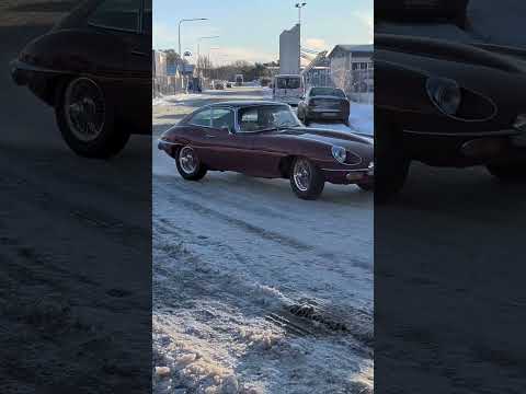 Jaguar E type in the snow(Swedish winter) visit link in bio for pricing and more information.