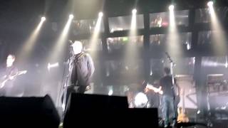 Liam Gallagher - You better run, you better hide (Mexican flag in front to Liam) - Dublin 10/06/17