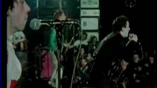 The Clash - Janie Jones (live at the Belle Vue, Manchester, UK 15. November 1977)