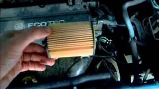 preview picture of video 'Vauxhall Corsa: Oil Change and Oil Filter Change'