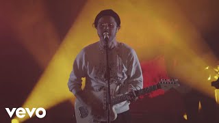 lovelytheband - broken (Front &amp; Center)