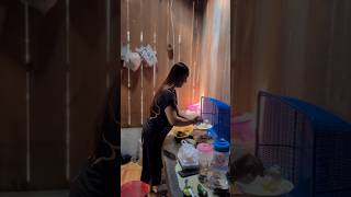 Download lagu It's a little bit but it's a little bit mp3