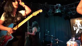 Bad Cop/Bad Cop - Victoria