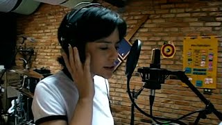 Pato Fu - Walking On Sunshine