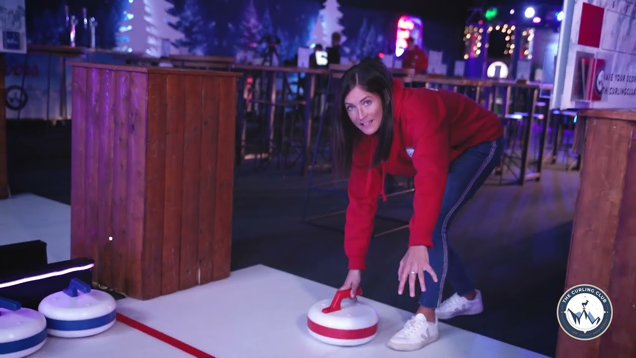 How to FLOOR CURL with Olympic Gold-Medalist, Eve Muirhead
