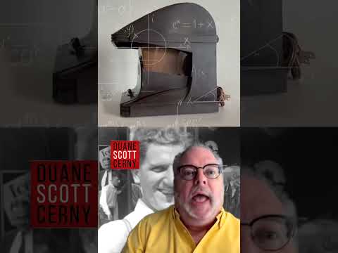 1937 Art Deco Polaroid Desk Lamp No. 114, Designer: Walter Dorwin Teague