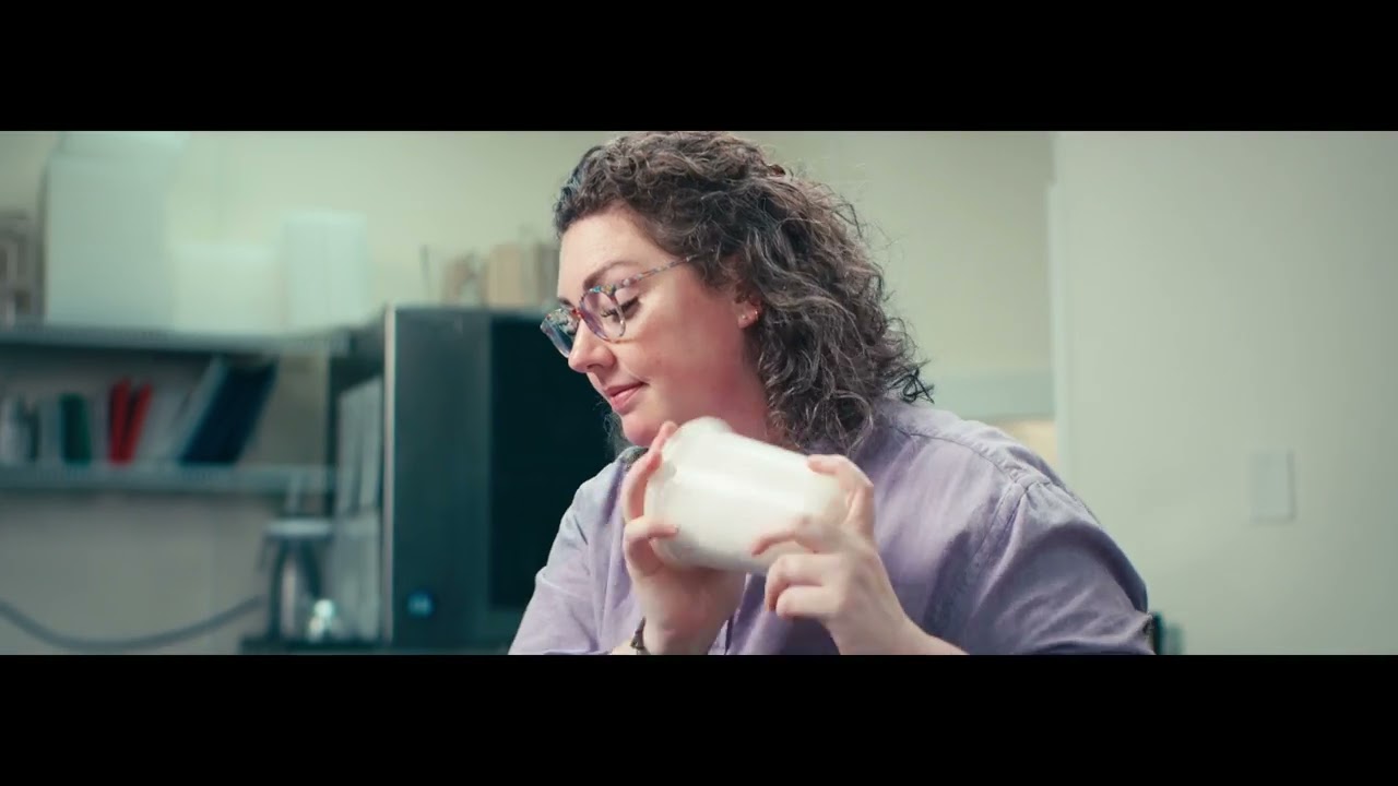  Kathleen Cofiell,  Charhause Cookie