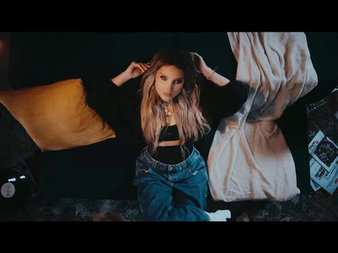 Alessandra and Lazy Ed