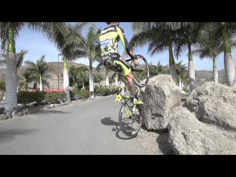 100% Brumotti and Tinkoff Saxo Road bike Freestyle in Gran Canaria