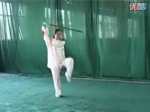 32式太極劍 邱慧芳背向演示(配口令) Taichi Sword 32 Form Rear View with instruction ( Master Qiu Huifang)