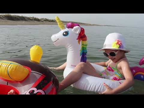 Youmna and Eyman on the beach! Playing with sand and other kids toys!