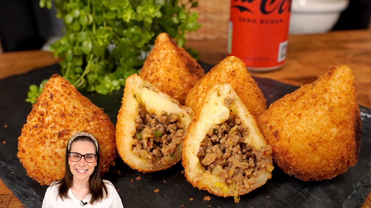 SEM FARINHA DE TRIGO, COXINHA COM MASSA DE MANDIOCA COM 2 INGREDIENTES, DELICIOSA!