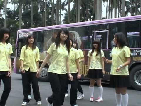 LIKE A G6 !  (from JM senior high school class Shan.)