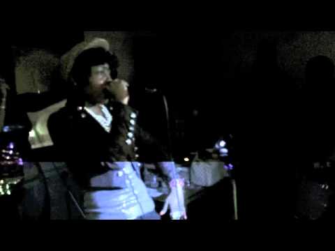 DMV Female MCs Jay Mills, RAtheMC, Emperess perform Trouble live @ Auxum