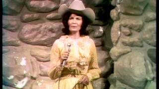 Loretta Lynn Jackson Ain't A Very Big Town