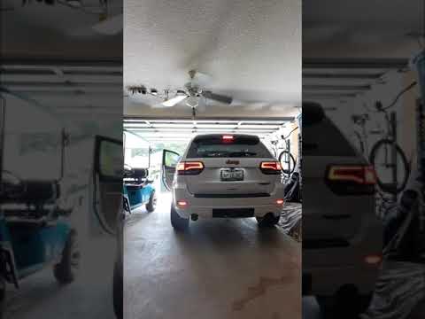 Rear bumper fog lights. 2015 Grand Cherokee
