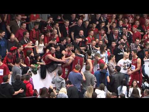 Így ünnepelt az Egis Körmend és szurkolótábora az Alba elleni siker után