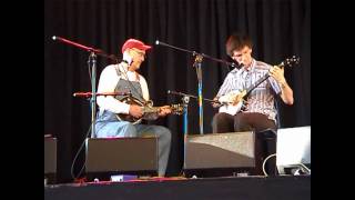 Adam Hurt and Mike Compton play "Cabin Creek"