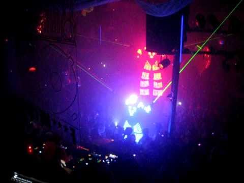 David Guetta - Congorock feat .Mr. Lexx ( Pacha Ibiza) 16-09-2010