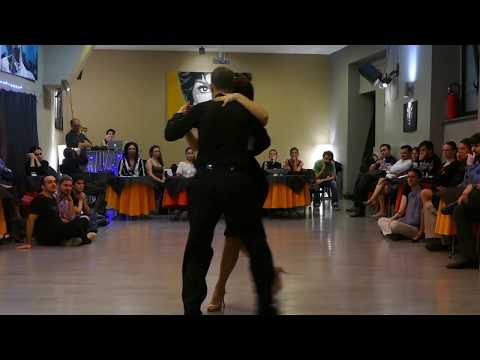 Paolo Cioffi & Valentina Giannini, Sorbos amargos (Chicho e Juana Napoli Long Weekend, 1/4)