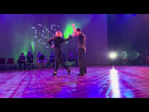 Improv West Coast Swing - Ben Morris & Victoria Henk - Scandinavian Open WCS  2023 Pro Demos