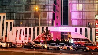 IM GOING TO HOLIDAY VILLA HOTEL
