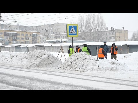 "Коммунальный рейд": уборка дорог в зимний сезон в Бийске ведется дневные и вечерние смены