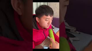 7677530048605599921 1