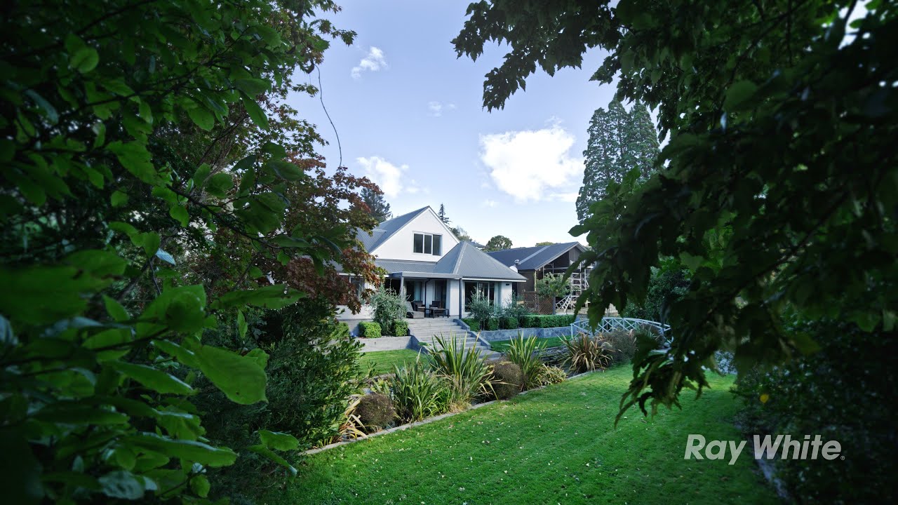 Ray White - 12 Sycamore Place