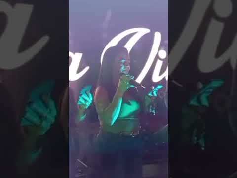 show com Rafael Silva o Cachorrão do forró Iporá Goiás no seresta vila vida contato 64992663161