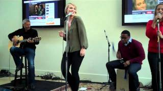 Natasha Bedingfield performing &quot;Weightless&quot; at YouTube HQ
