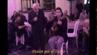 ALBERTO PODESTA y JULIAN HERMIDA en guitarra interpretando el tango NADA en FLOREAL MILONGA