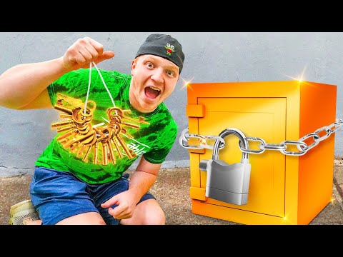 FOUND 1,000 KEYS For MYSTERY SAFE!