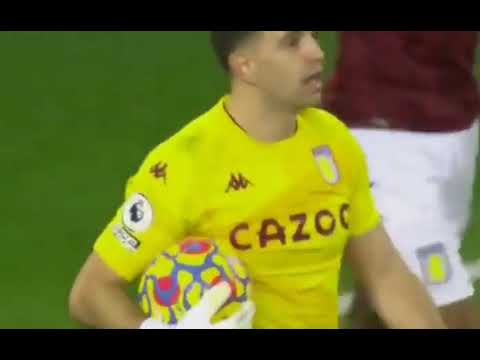 Grosero error del Dibu Martínez para el gol de Bruno Fernández 😨 lo gozan los Colombianos 😎