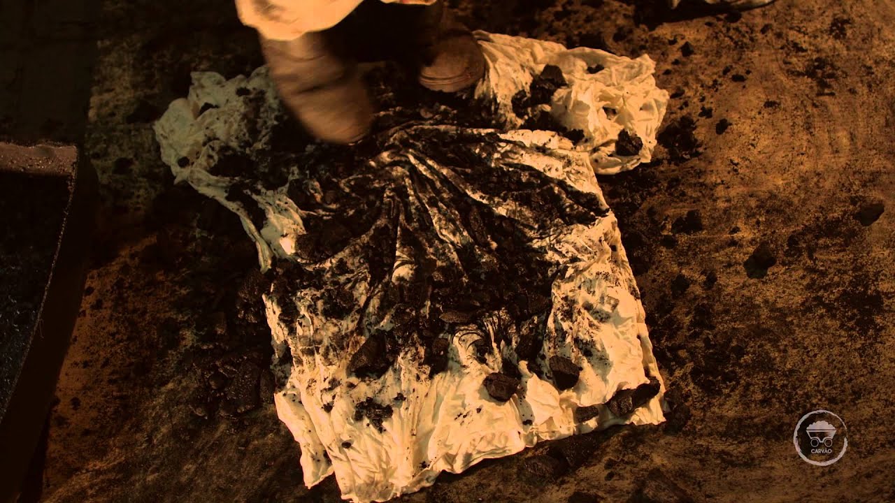 [johnjohndenim] presents: CARVÃO (wild washes)