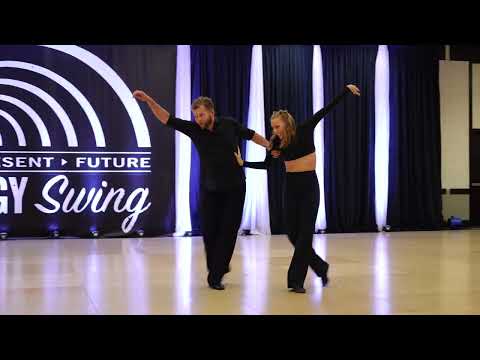 Trenten Jackson & Haley Hauglum Rising Star Trilogy 2025