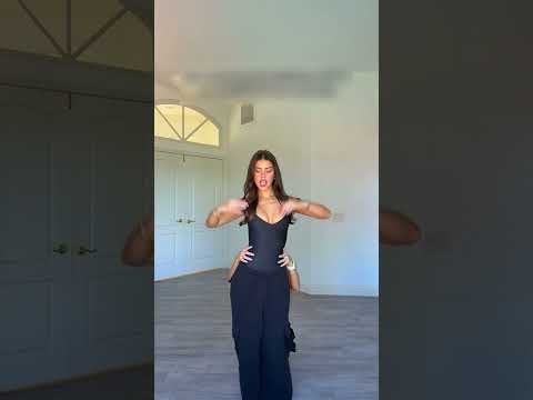 El baile de TikTok que tienes que ver dos veces...