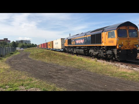 66725 “Sunderland” @ Darlington - 4D08 Tees Dock to Doncaster Iport