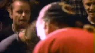 CRASHDOG - voice of defiance [video oficial]