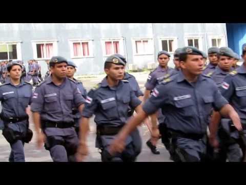 Desfile da tropa no dia 13/09/2013