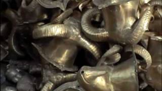 preview picture of video 'Cast Brass Handicraft - Jombang - East Java'