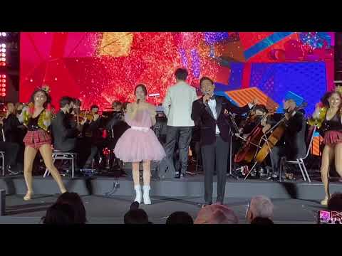 ALLY x Two Popetorn [FANCAM] 211125 @Quarter park #EMWINTERWONDERLAND2021 #THEJOURNEYOFJOY