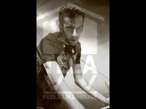 Elad Gavriel - Starting The Show (Original Mix)