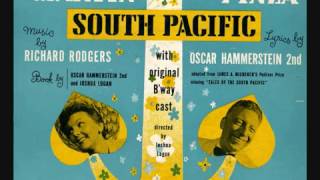 4   South Pacific   Juanita Hall   Bali ha'i et Mary Martin   I'm gonna wash that man right outa my
