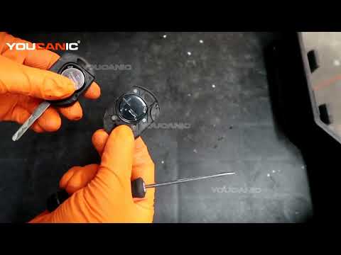 2012-2019 Ford Focus – Key Fob Battery Replacement