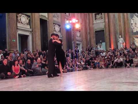 Fausto Carpino  and  Stephanie Fesneau  are  dancing  to  the  tango  "  Calle del Ocaso  "  by  Alberto Marino  at  Genova Festival Bravo  in  2018