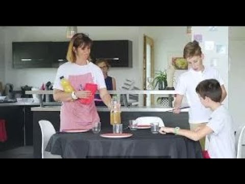 Les enfants parlent français - Episode 6 : C'est le goûter ! - Dialogues faciles